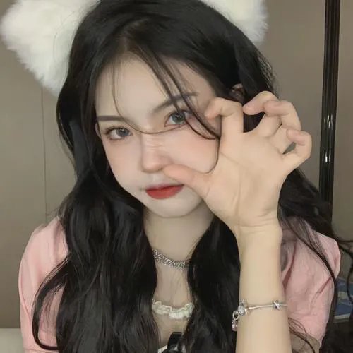女管家